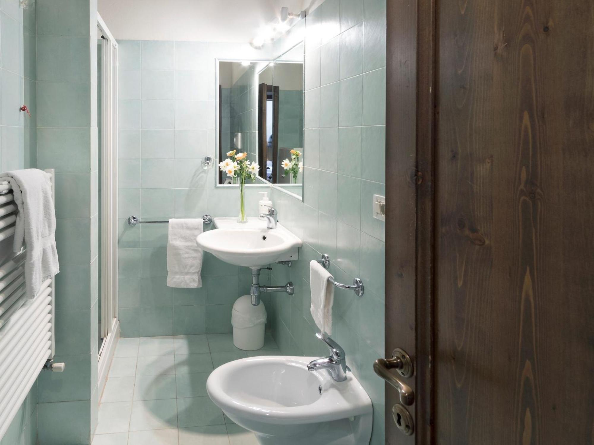Pleasant Apartment With Swimming Pool Garden Bbq Parking Lucolena in Chianti Buitenkant foto