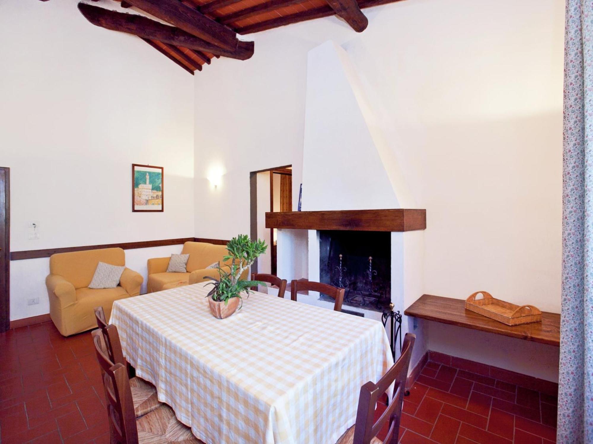 Pleasant Apartment With Swimming Pool Garden Bbq Parking Lucolena in Chianti Buitenkant foto
