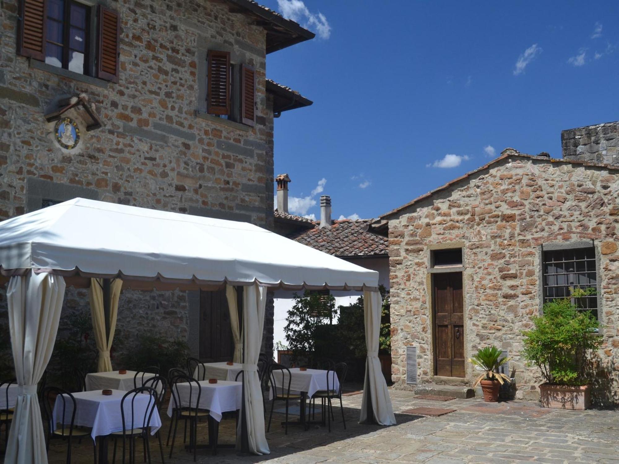 Pleasant Apartment With Swimming Pool Garden Bbq Parking Lucolena in Chianti Buitenkant foto