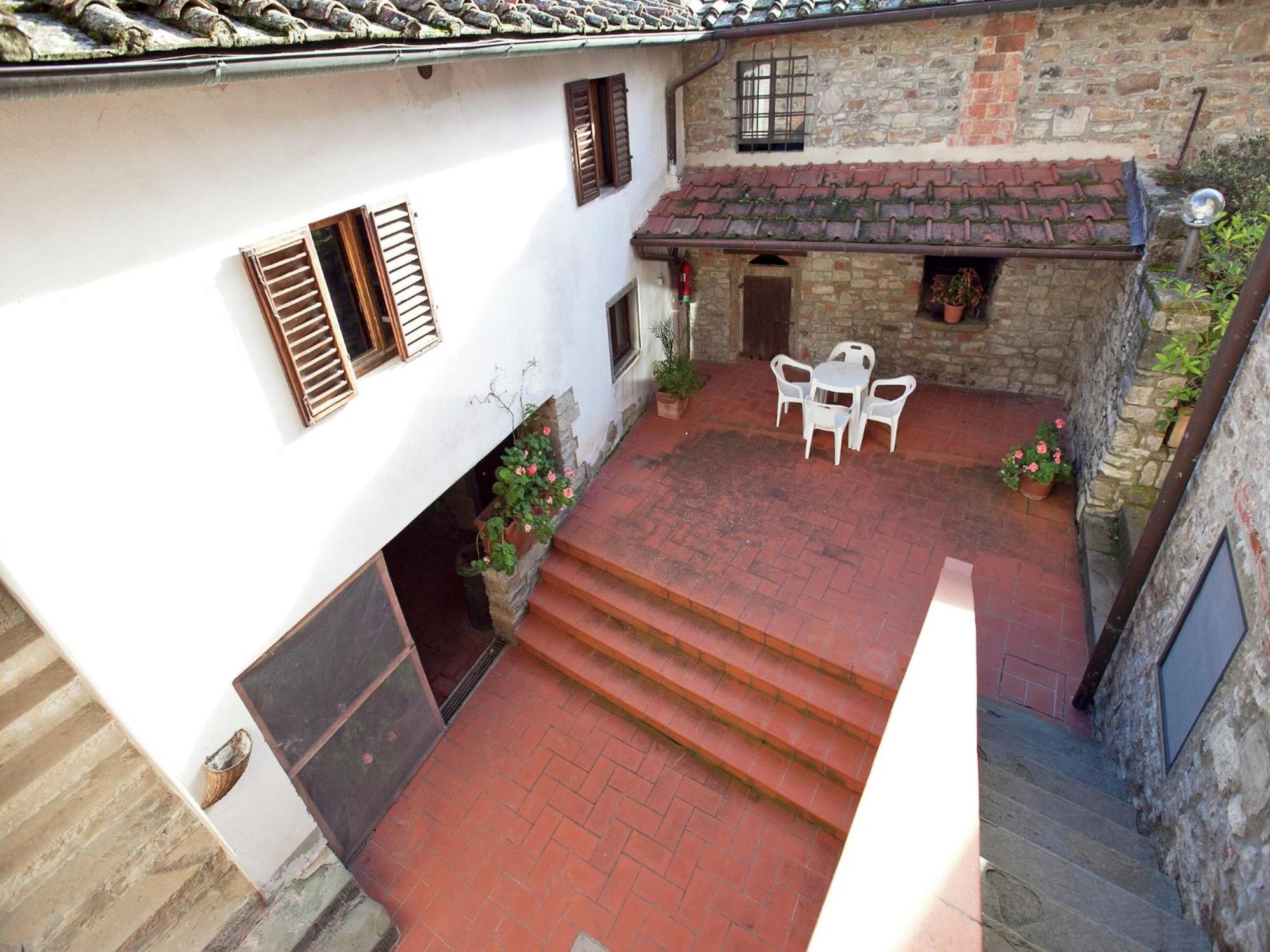 Pleasant Apartment With Swimming Pool Garden Bbq Parking Lucolena in Chianti Buitenkant foto